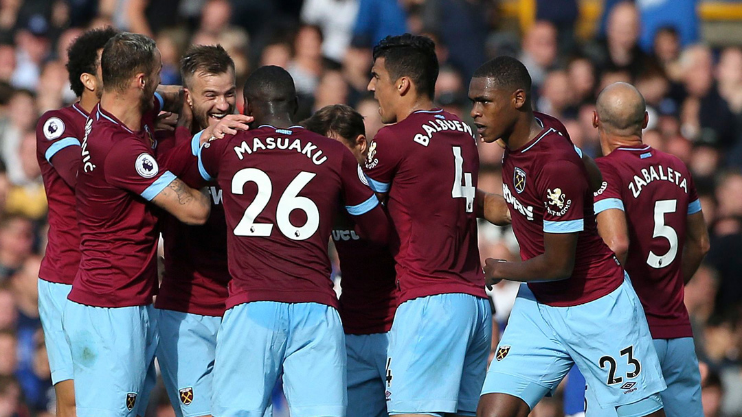 Andriy Yarmolenko celebrates scoring at Everton in 2018