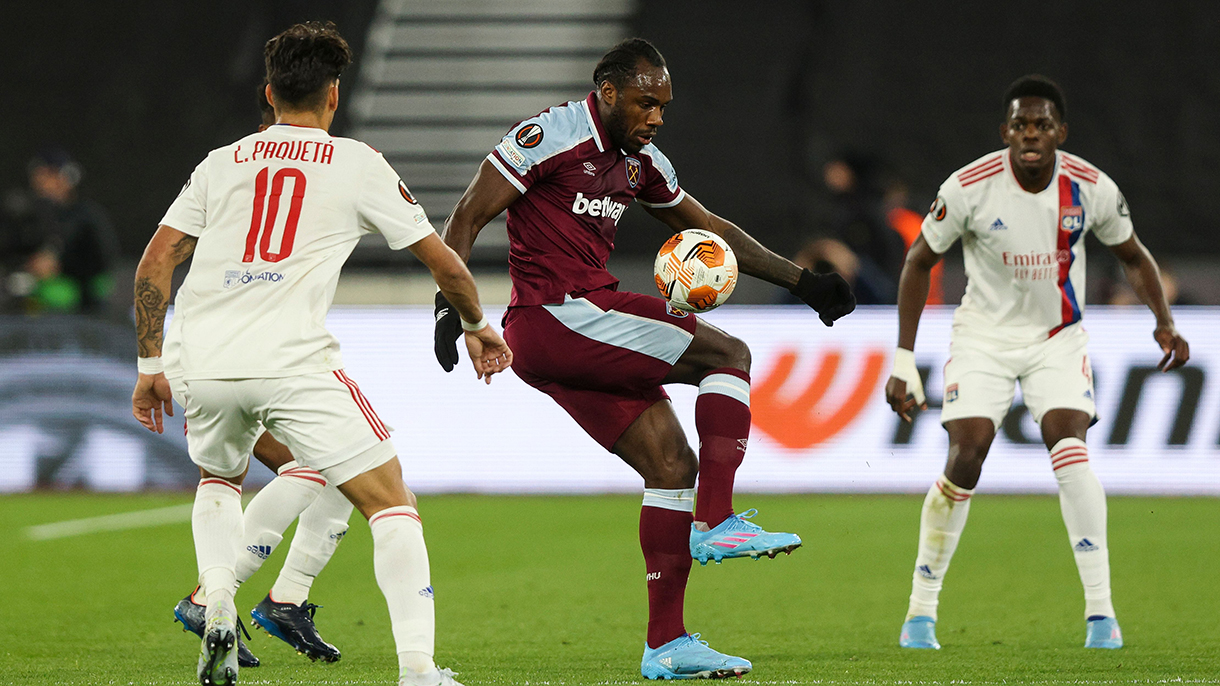 Antonio vs Lyon