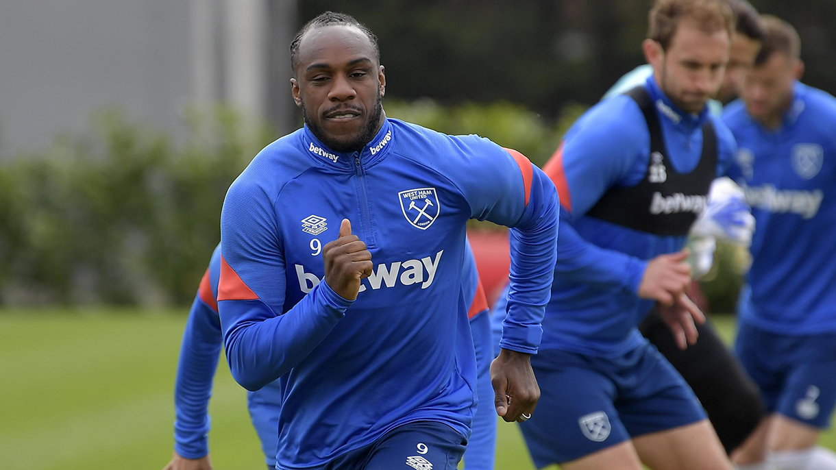 Michail Antonio training