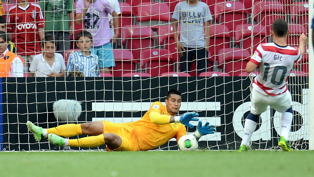 Alphonse Areola saves a penalty in the FIFA U-20 World Cup final
