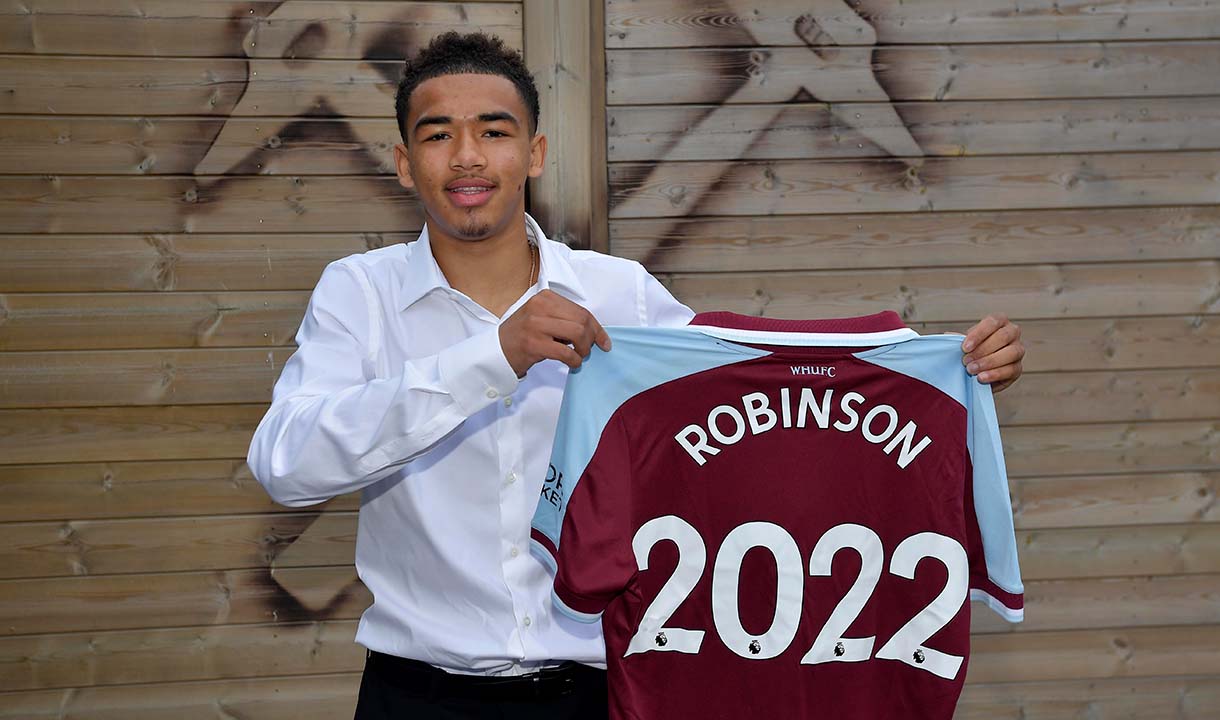 Junior Robinson deal