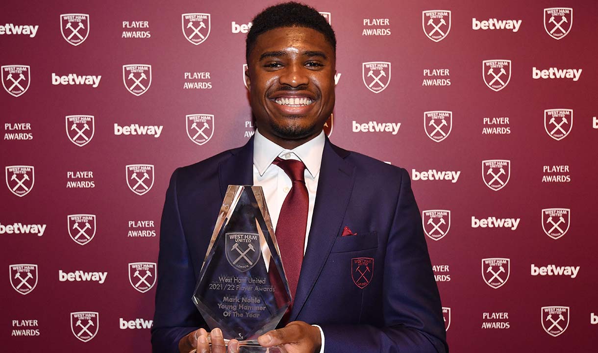 Ben Johnson wins the 2021/22 Mark Noble Young Hammer of the Year Award