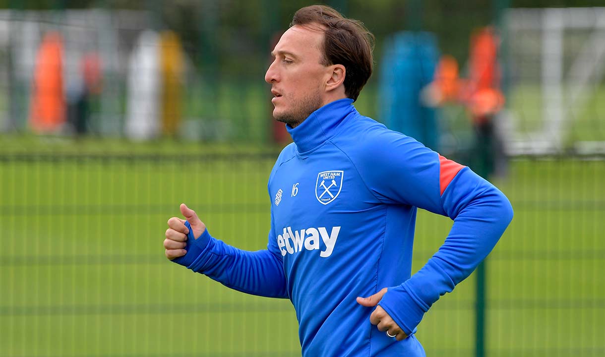 Mark Noble in training