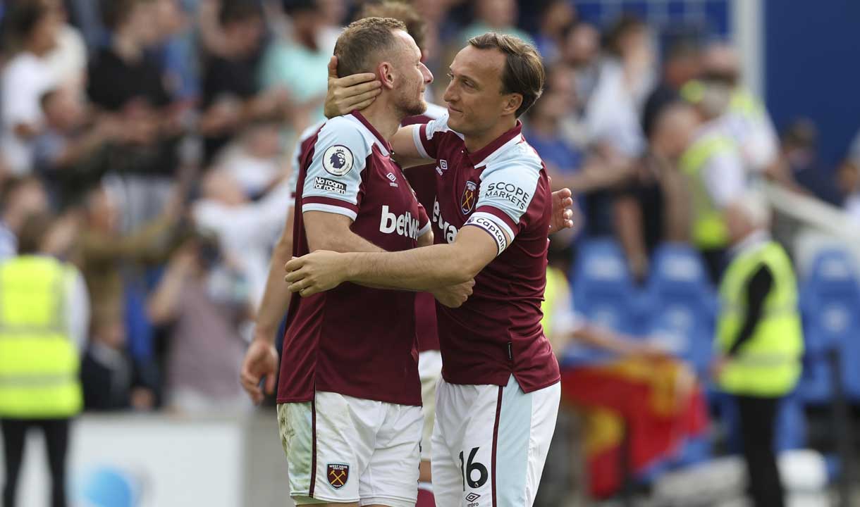 Mark Noble and Vladimïr Coufal