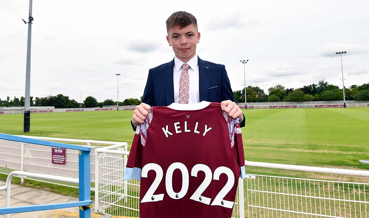 Patrick Kelly poses after signing with West Ham United