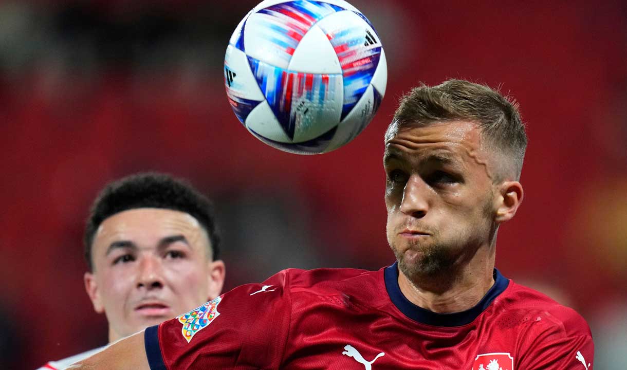 Tomáš Souček in action for Czech Republic against Switzerland 