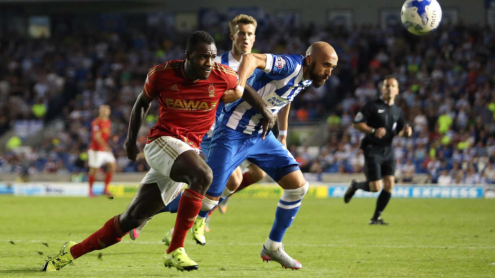Michail Antonio in action for Nottingham Forest early in the 2015/16 season