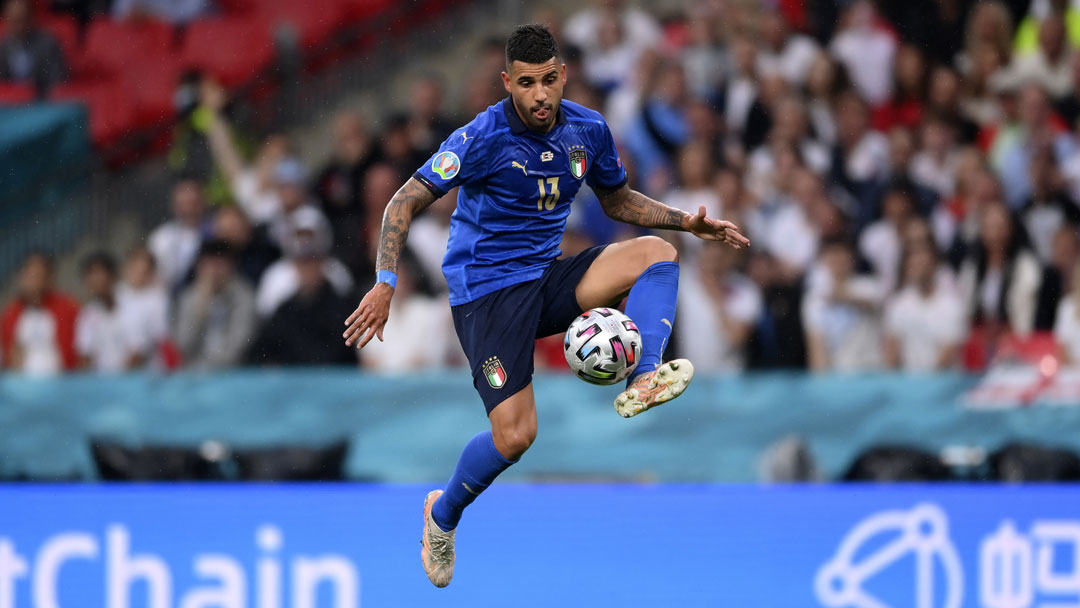 Eight things you need to know about Emerson Palmieri | West Ham United F.C.