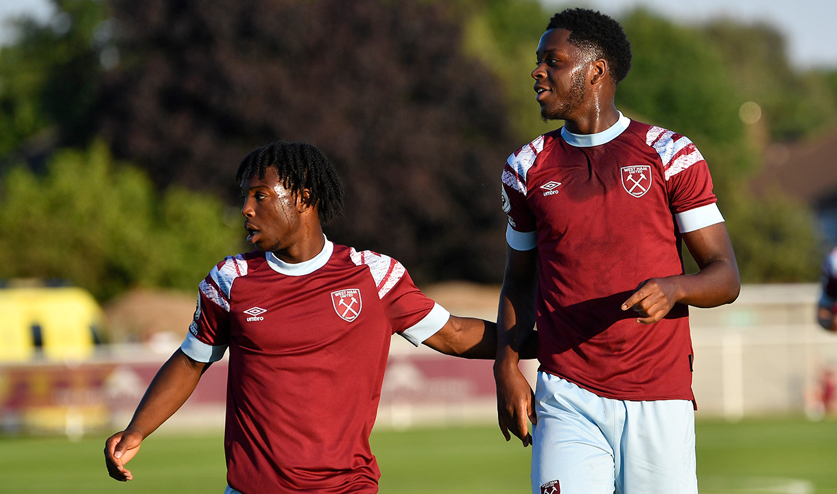 Keenan Appiah-Forson and Kamarai Swyer in action for West Ham United U21s