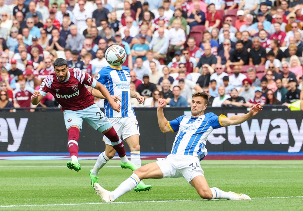 Saïd Benrahma gets a shot away against Brighton