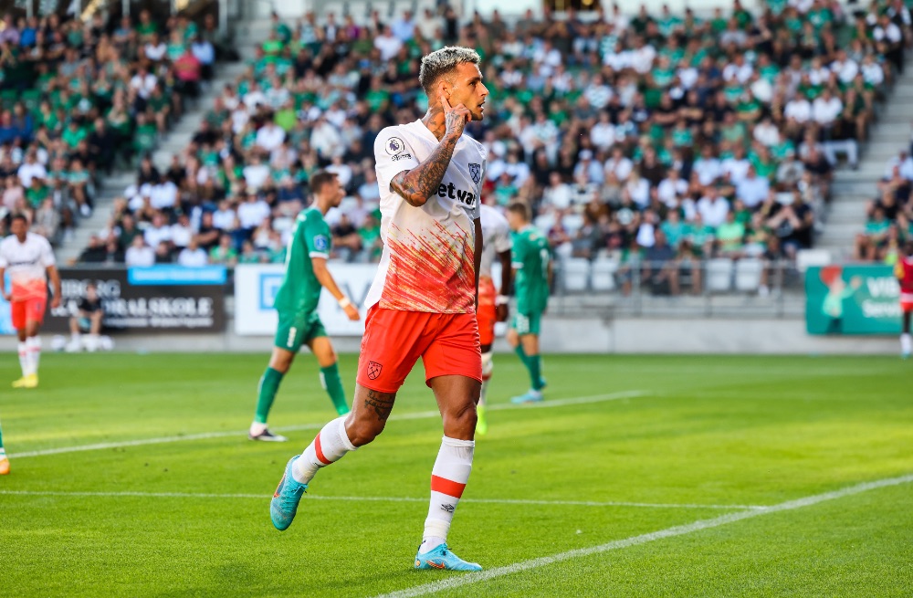 Gianluca Scamacca celebrates scoring at Viborg