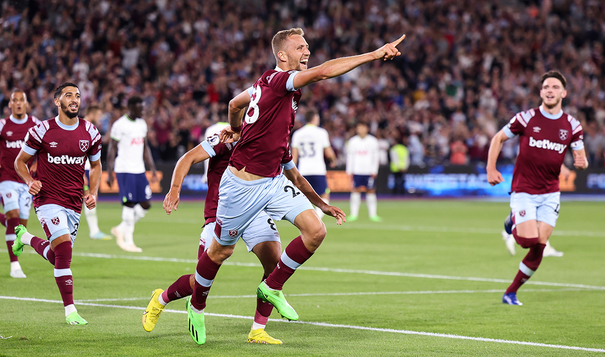 Tomas Souk celebrates his goal