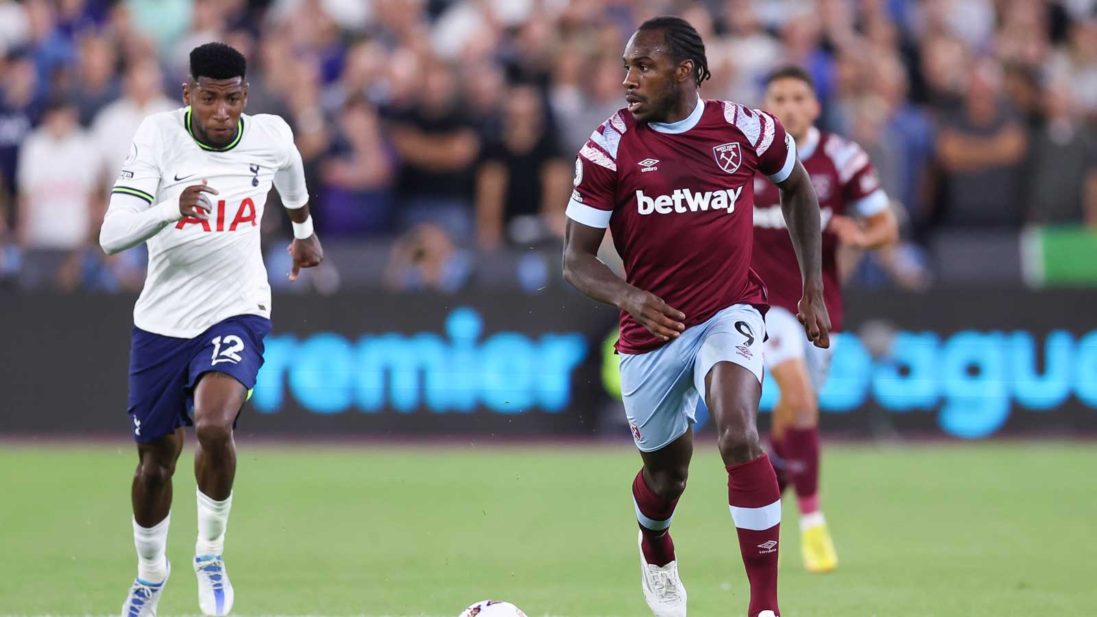 Michail Antonio in action against Tottenham