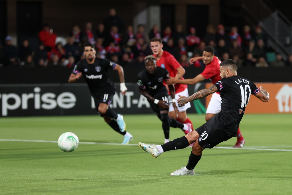 Manuel Lanzini scores at Silkeborg