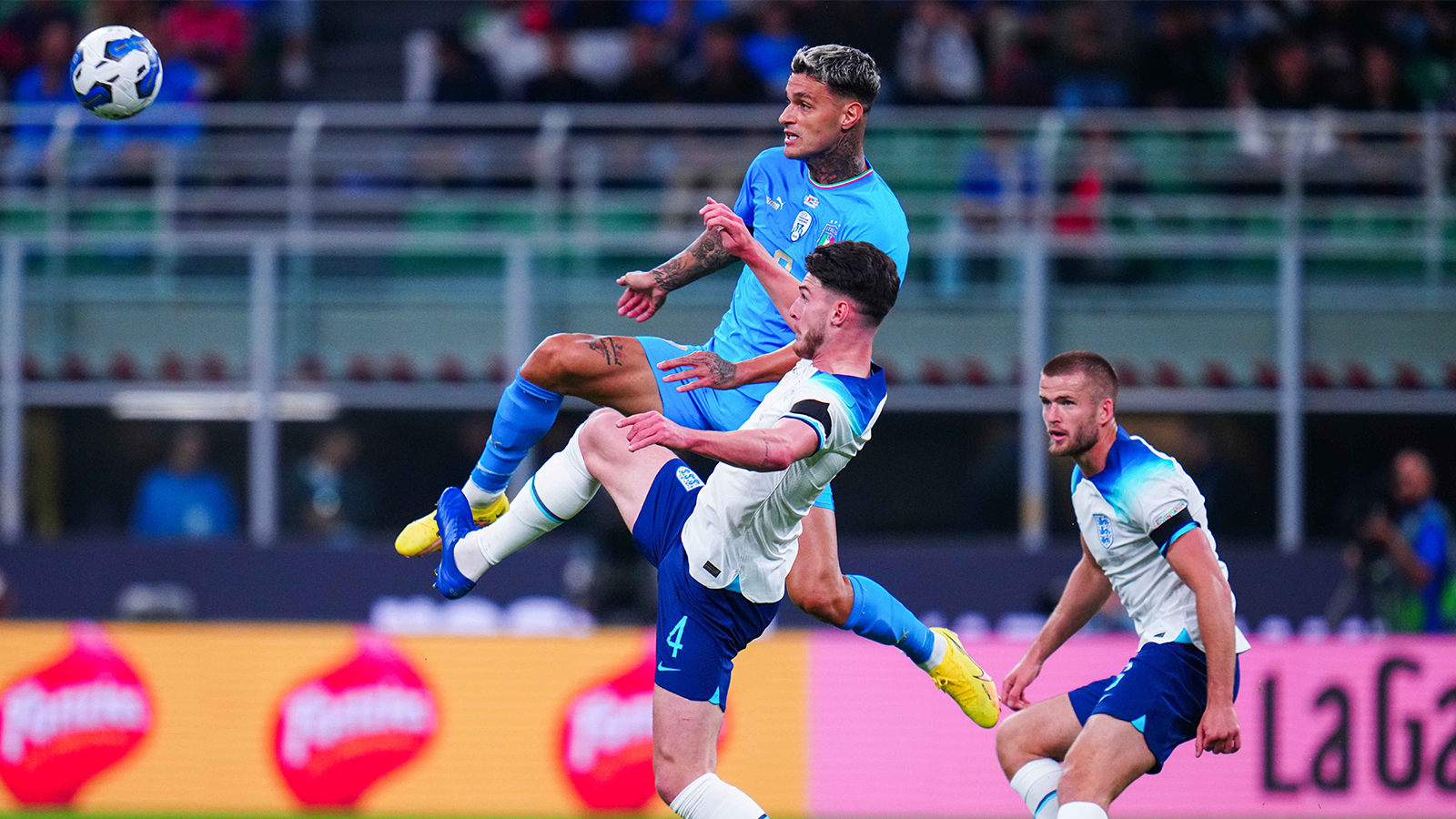 Rice and Scamacca battle as England face Italy at San Siro