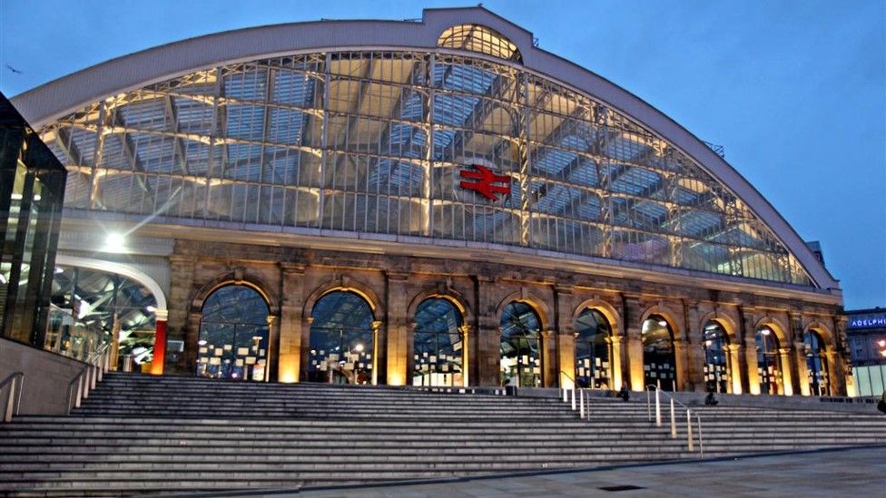 Liverpool Lime Street station