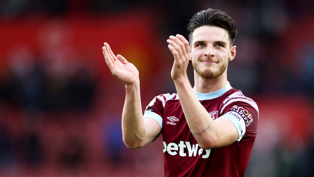 Declan Rice applauds the fans