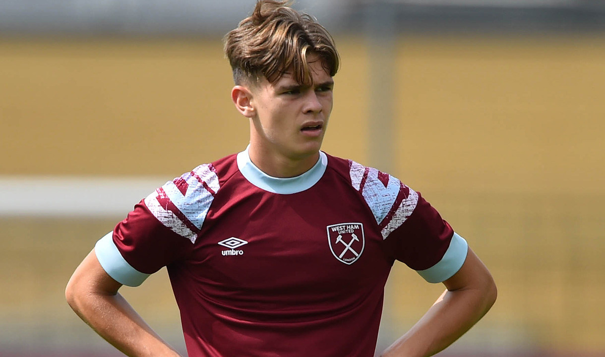 Lewis Orford for West Ham United U18s