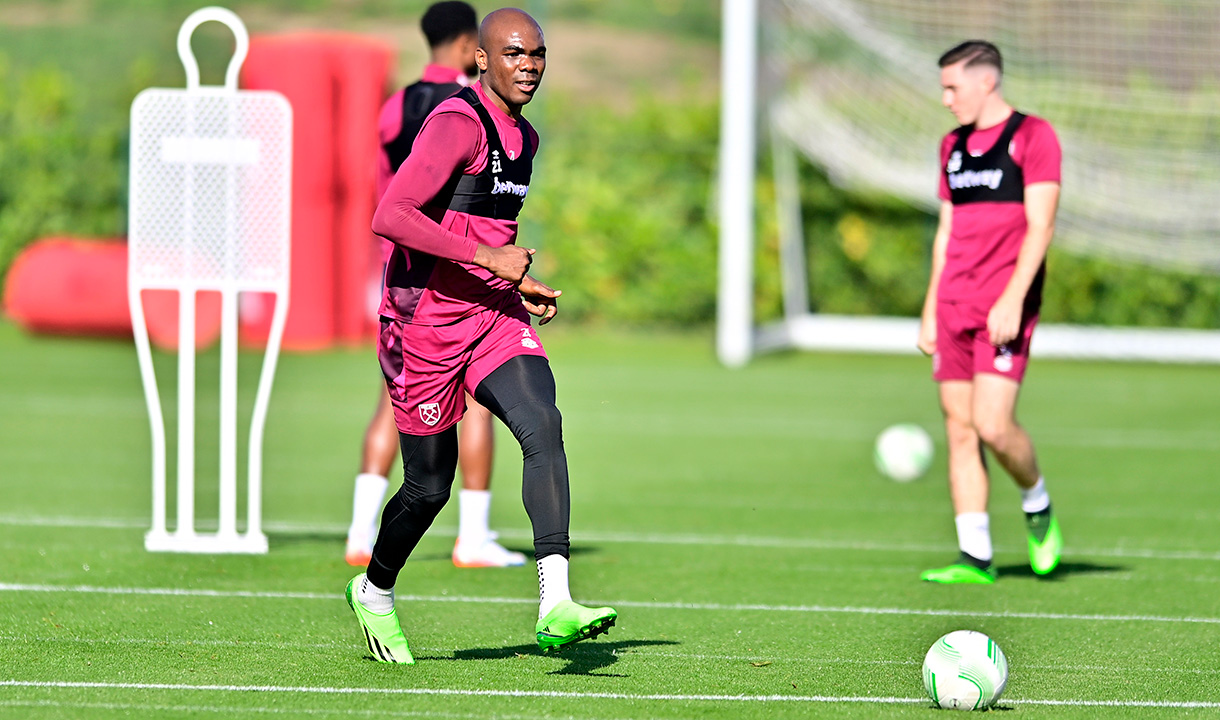 Angelo Ogbonna in training