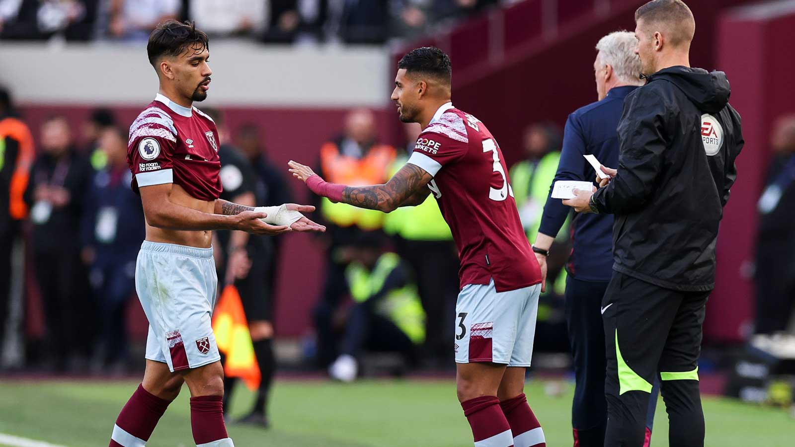 Lucas Paquetá goes off as Emerson comes on against Fulham