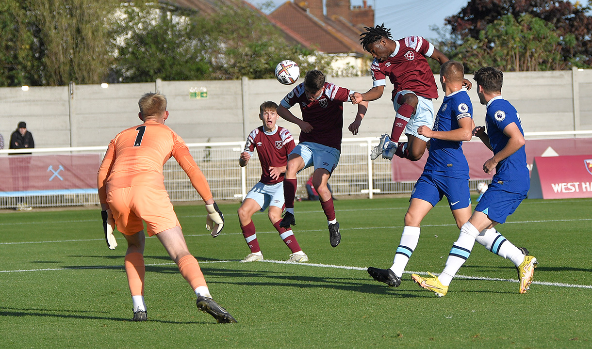 George Earthy takes a chance versus Chelsea for the U21s