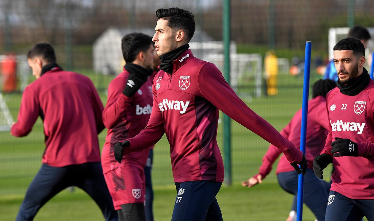 Nayef Aguerd in training for West Ham United