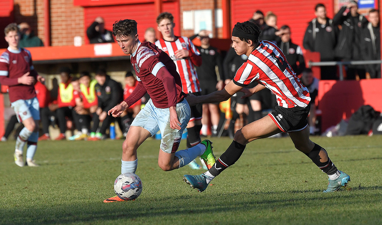 George Earthy in action against Sheffield United u18s