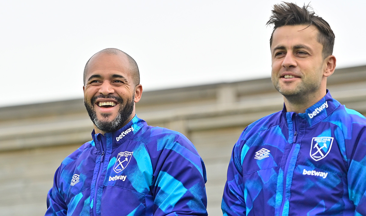 Randolph and Fabianski in training