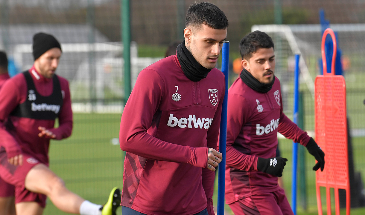 Gianluca Scamacca in training for West Ham United ahead of Brentford