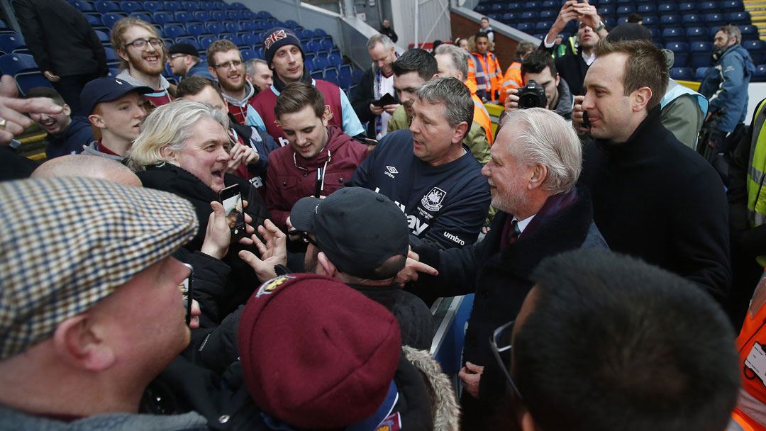 David Gold with fans at Blackburn in 2016