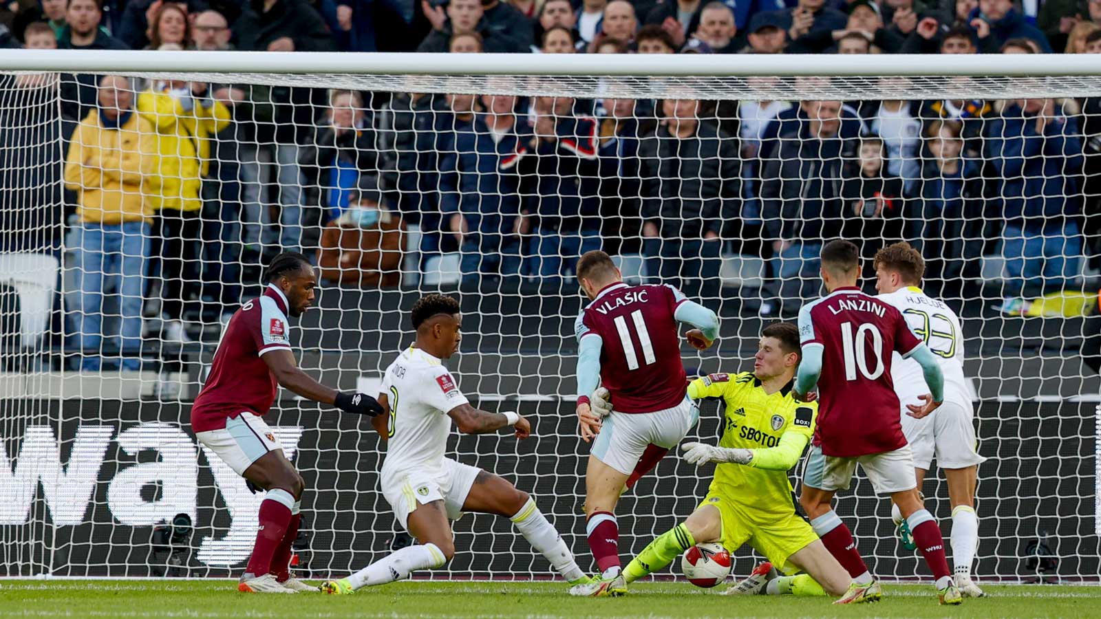 Manuel Lanzini scores against Leeds United