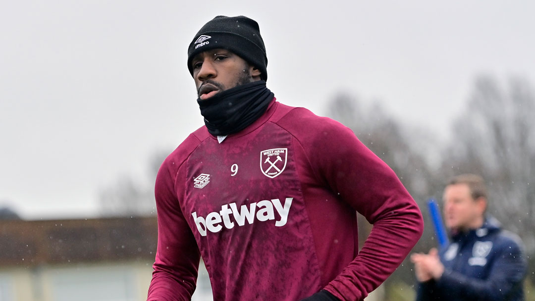 Michail Antonio in training