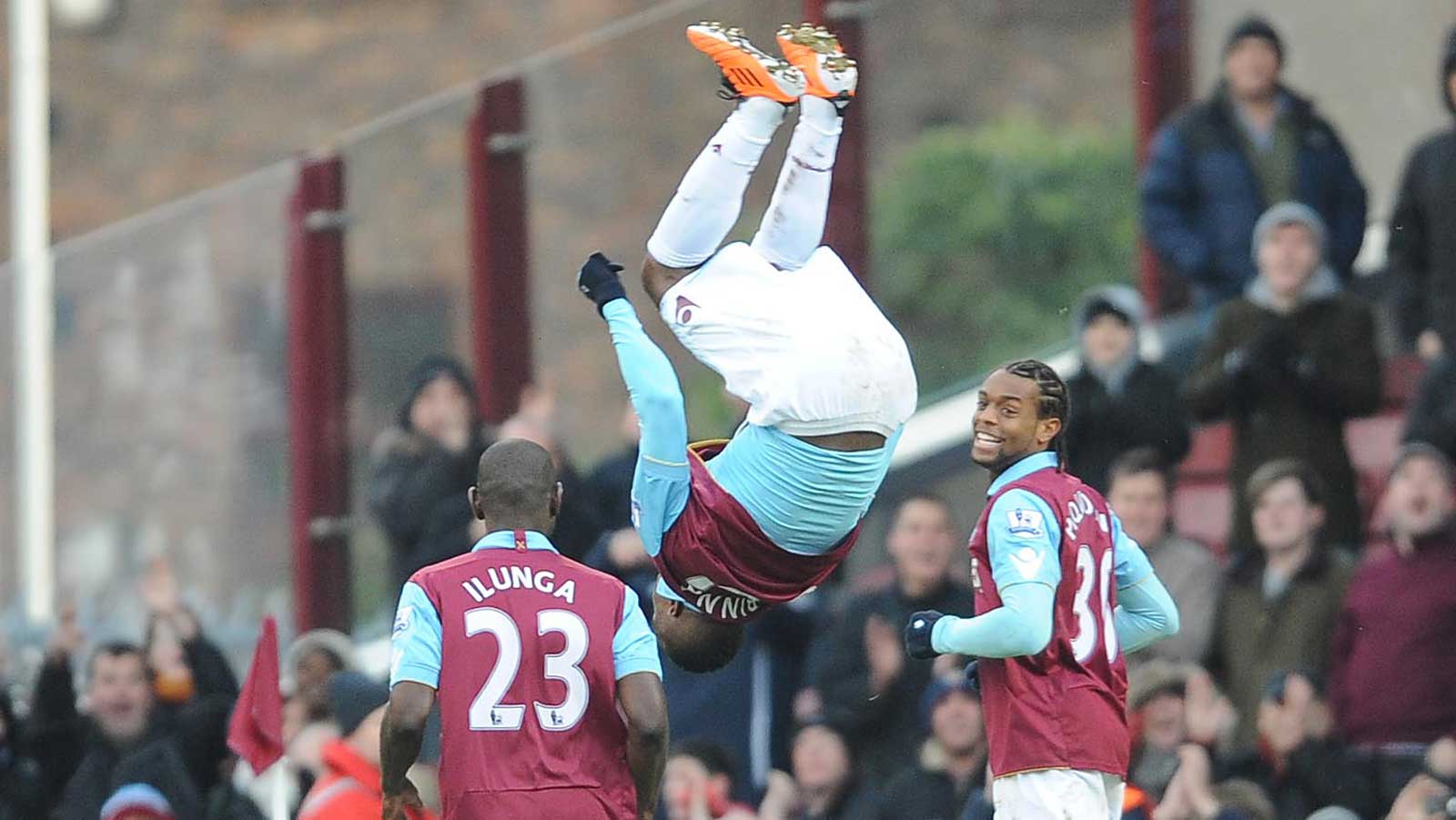 Victor Obinna celebrates scoring against Nottingham Forest