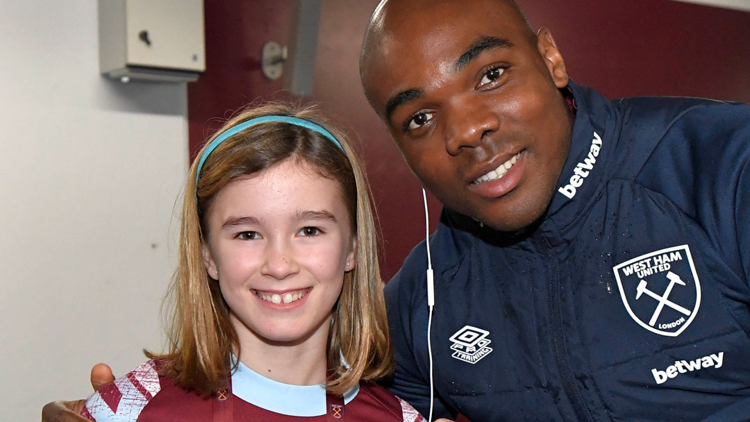 Angelo Ogbonna with a mascot