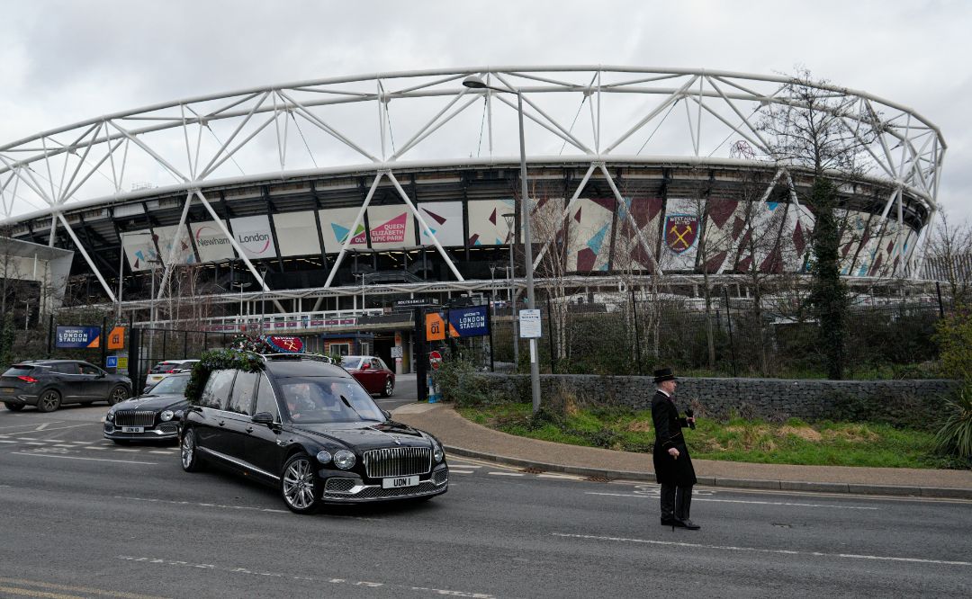 In Pictures: David Gold's life is celebrated at London Stadium