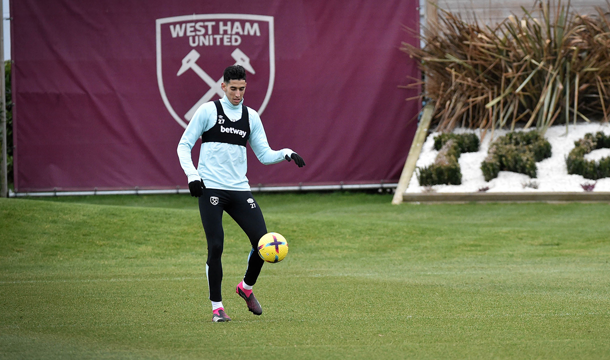 Nayef Aguerd in training for West Ham United