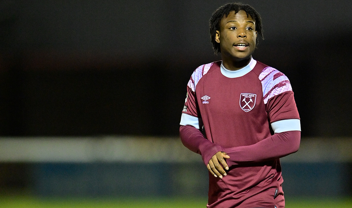 Keenan Appiah-Forson in action for the U21s