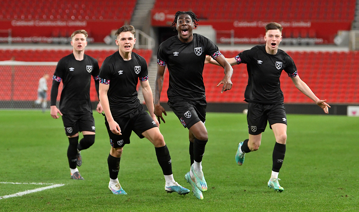 West Ham 2-0 Sheffield United: Jarrod Bowen fires timely England reminder  in win