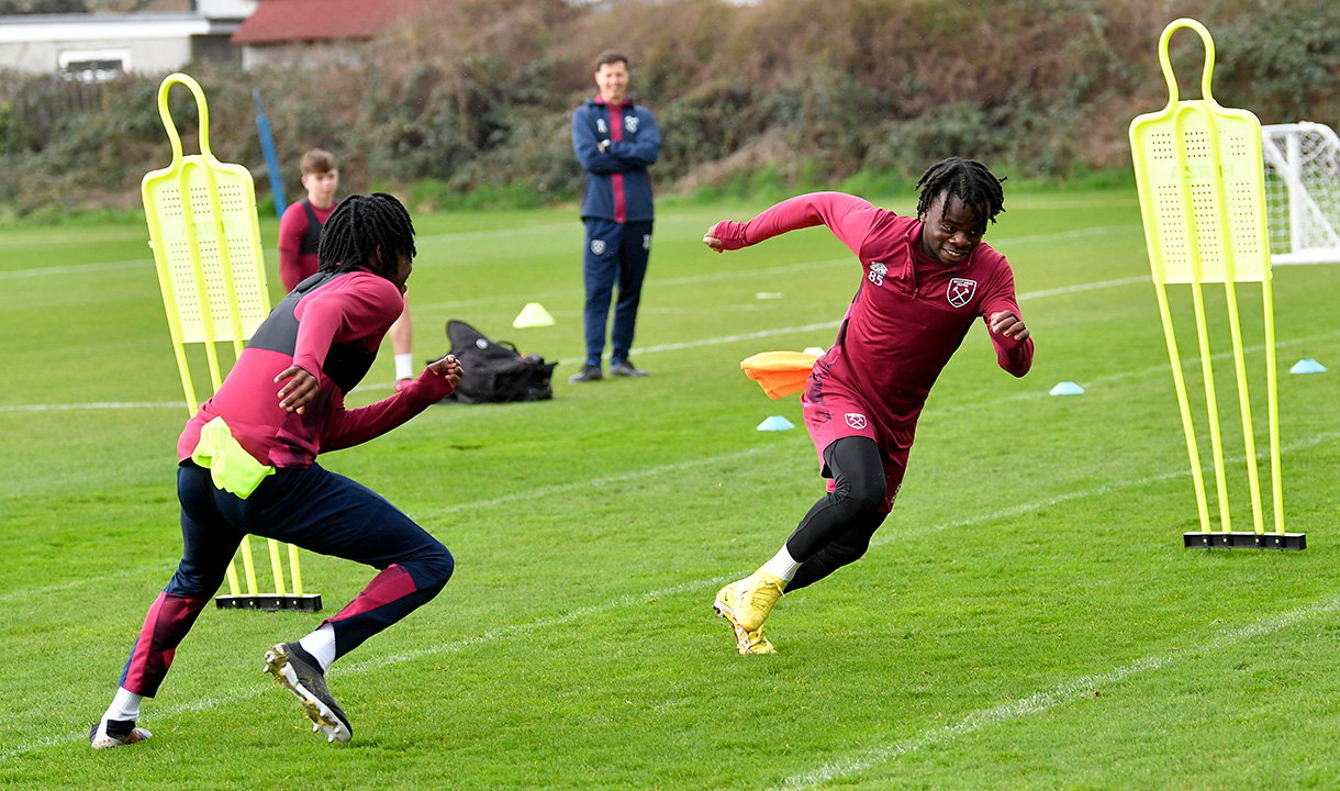 Favour Fawunmi: West Ham United U18s are prepared for tough Brighton ...