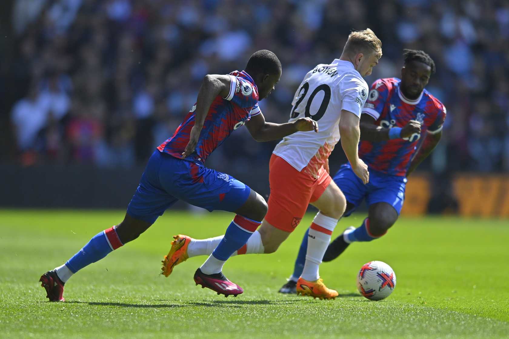Jarrod Bowen in action at Crystal Palace