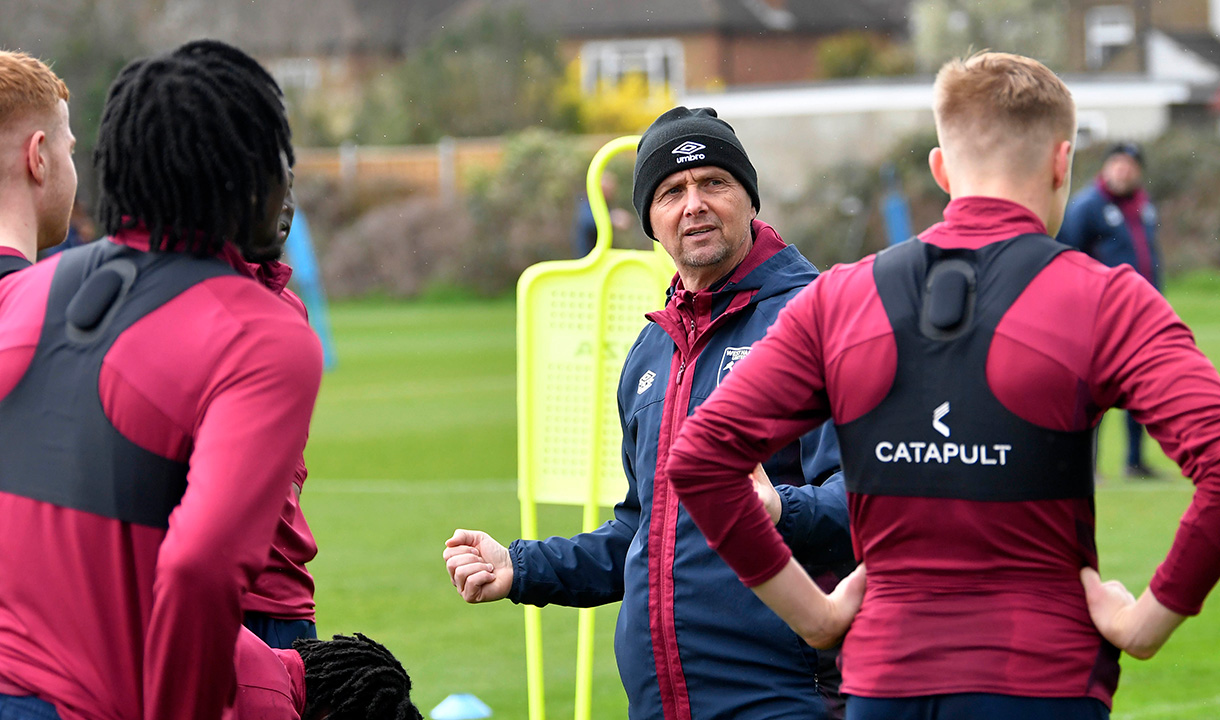 Kevin Keen coaches his young Hammers at Chadwell Heath