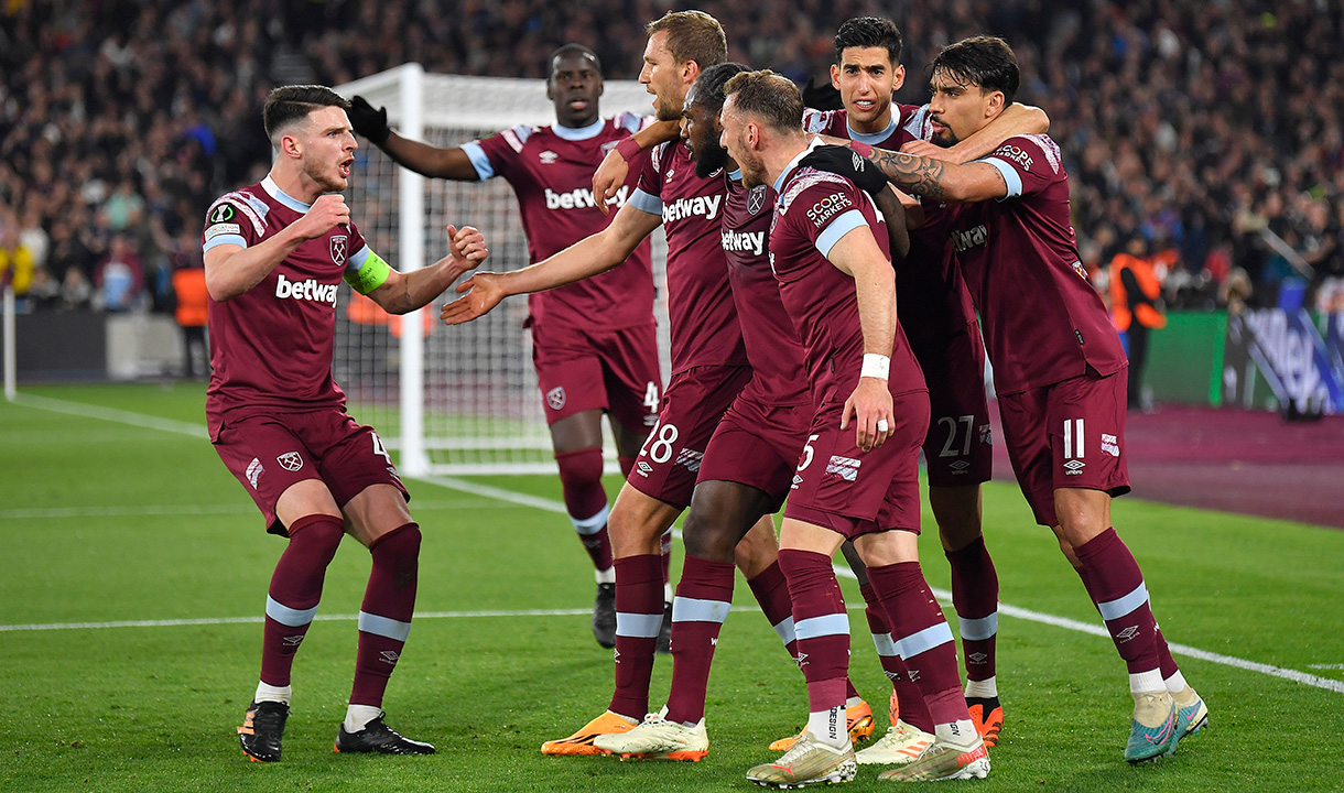 Tomas Soucek and West Ham celebrate