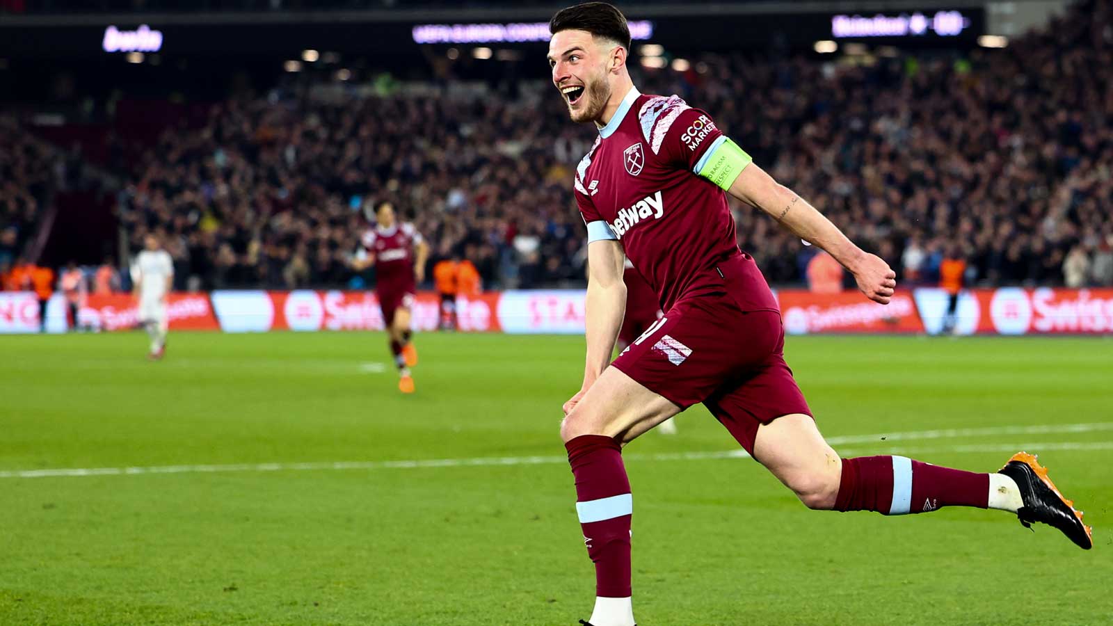 Declan Rice celebrates his goal against KAA Gent