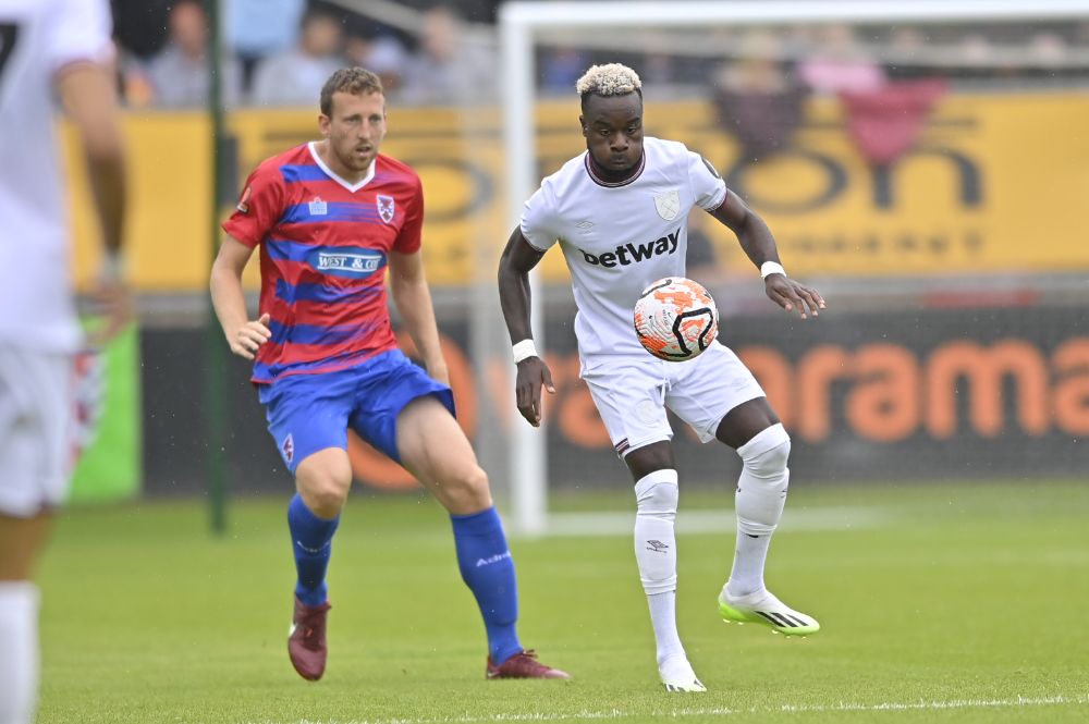 Maxwel Cornet in action at Dagenham & Redbridge