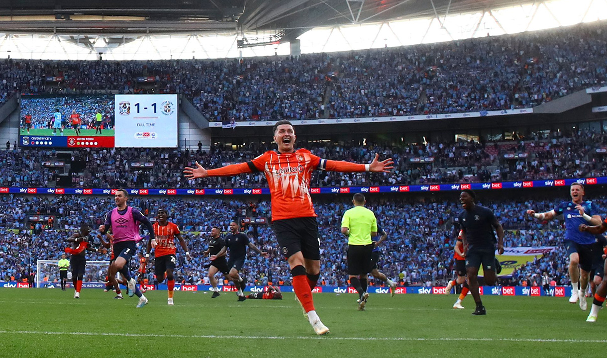 Dan Potts wins promotion with Luton Town