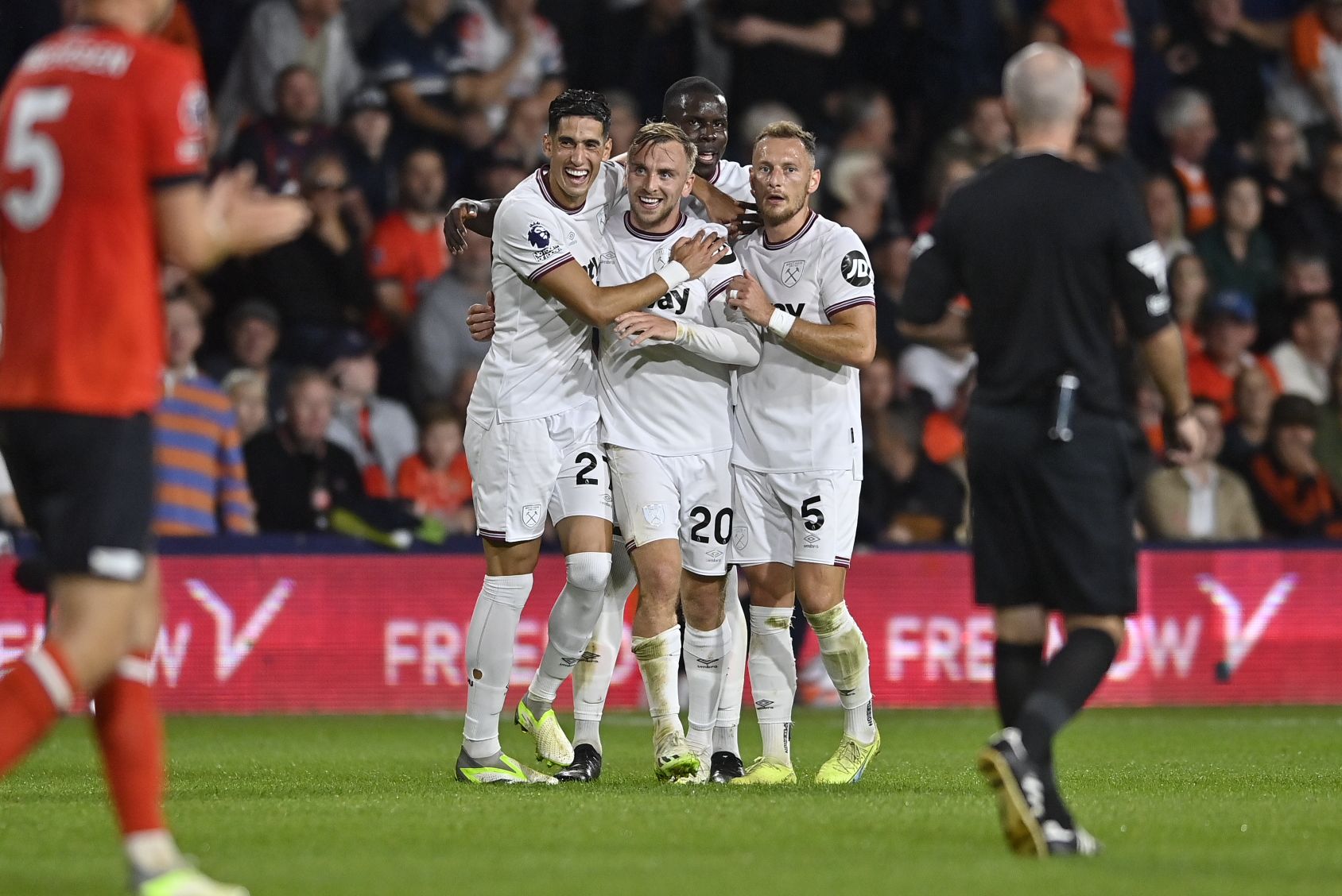 West Ham celebrate at Luton