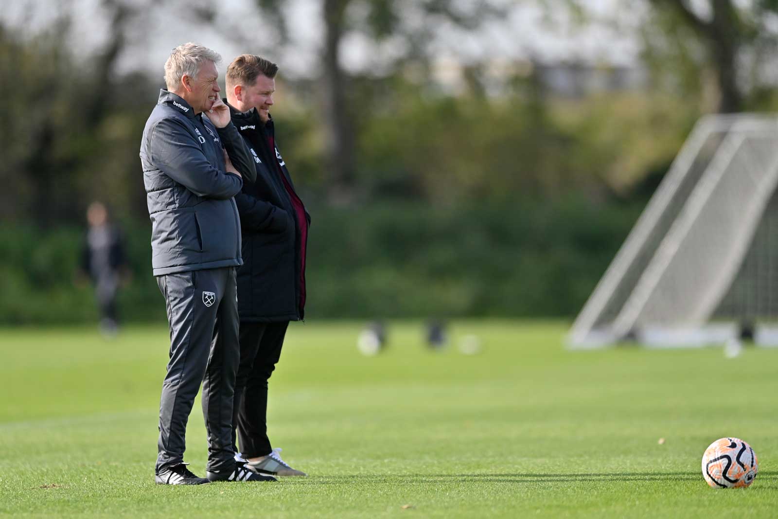 David Moyes oversees training