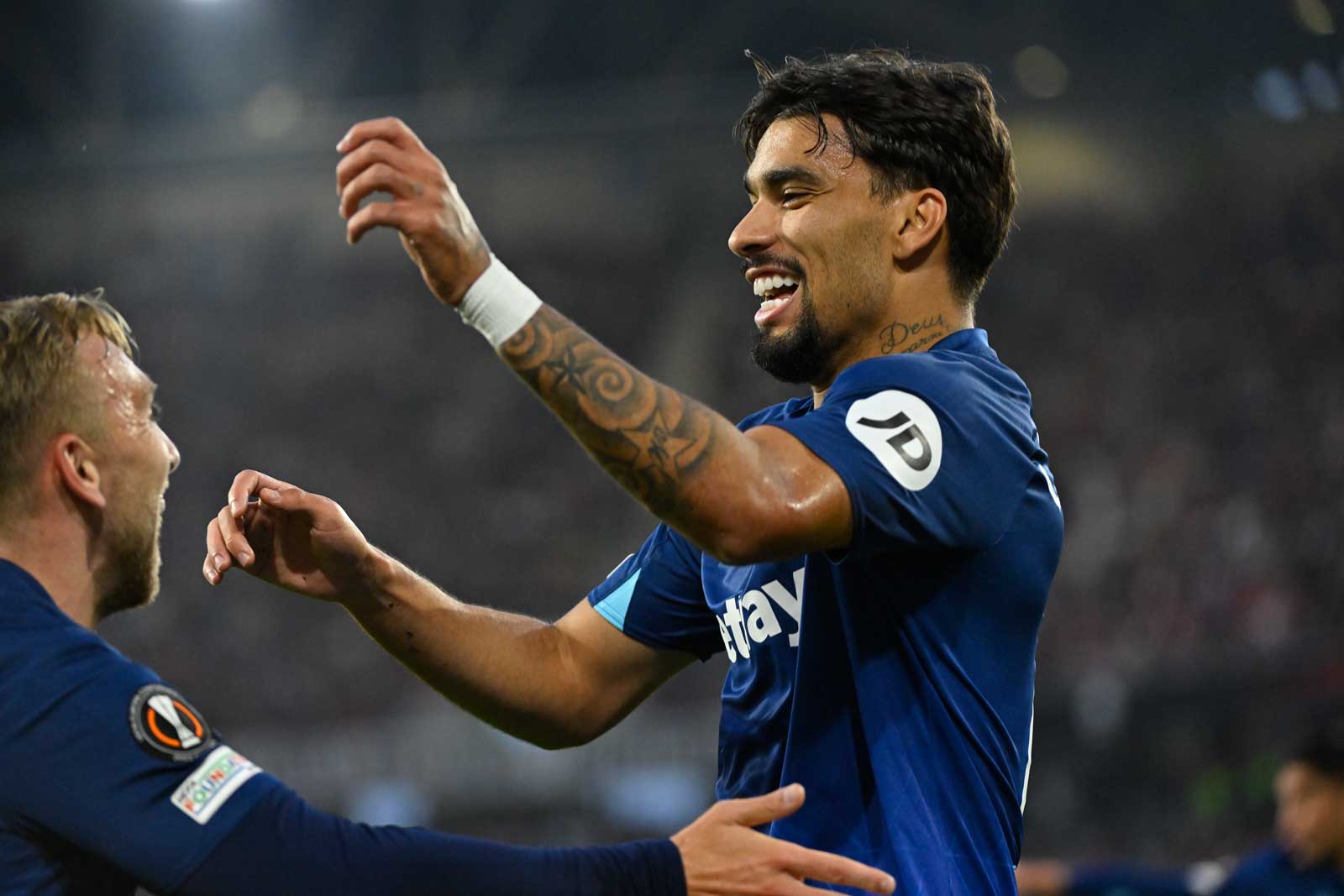 Lucas Paquetá celebrates his goal against Freiburg