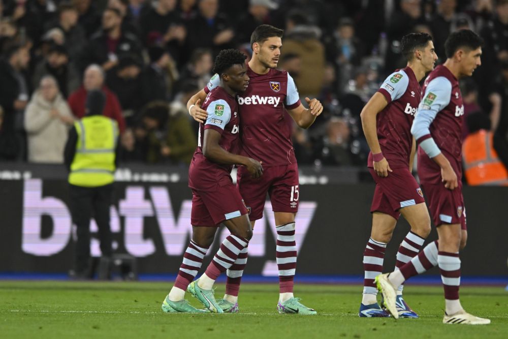 Hammers Outgun Arsenal To Reach Carabao Cup Last Eight, West Ham 3-1  Arsenal