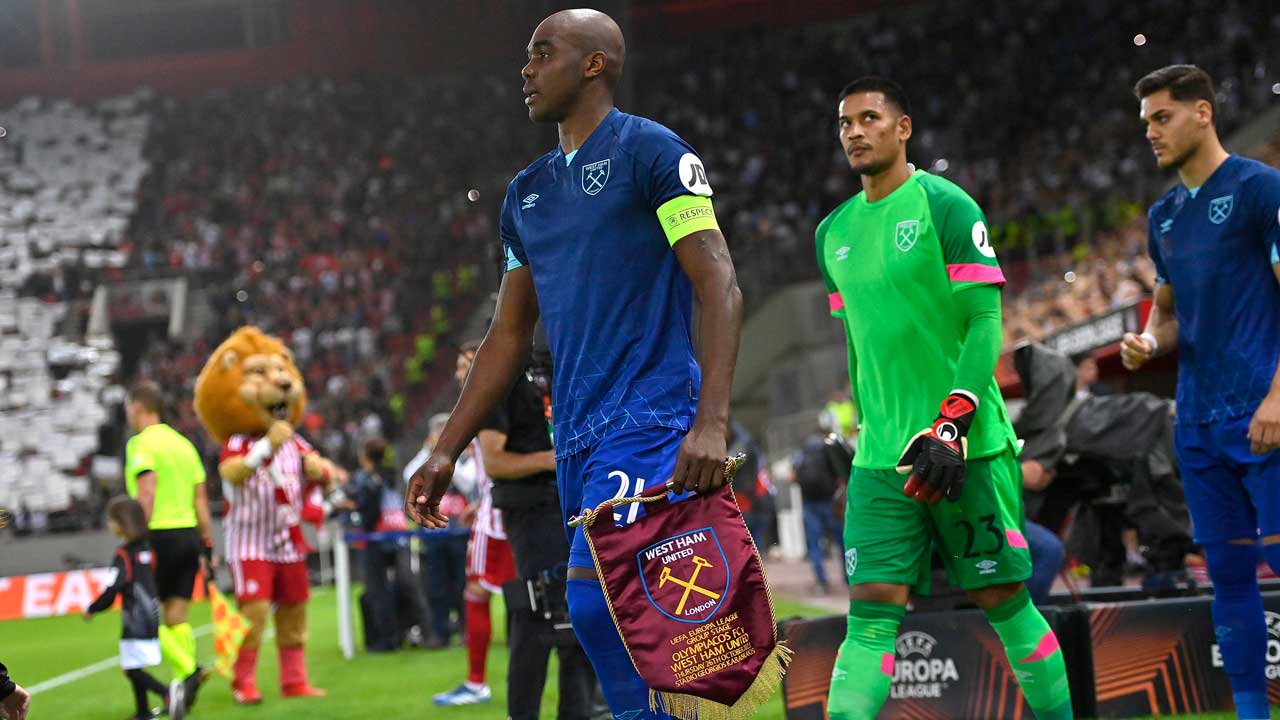 Ogbonna leads West Ham out at Olympiacos